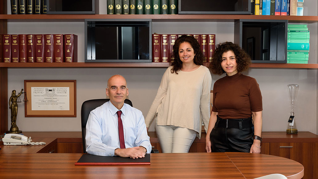 Lawyer Andreopoulos and associates